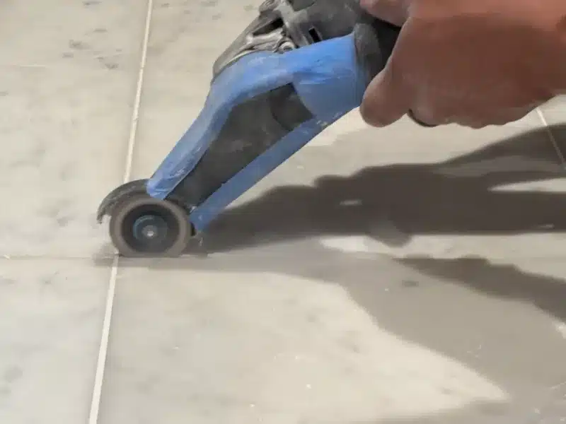 grout-removal-and-installation-tile-floor.webp